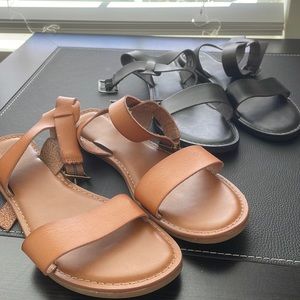 Time and Tru ankle strap sandals